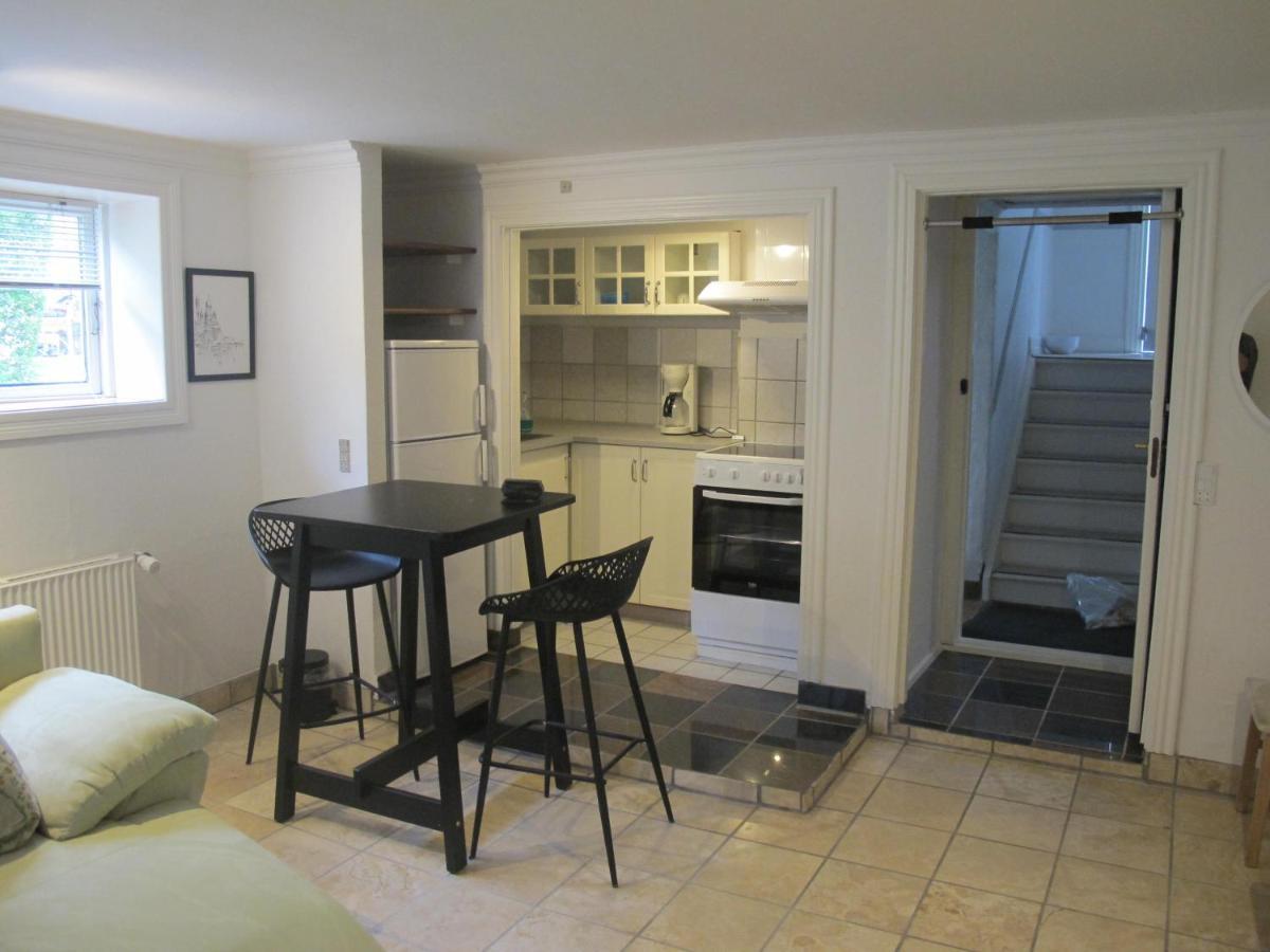 Sharon Guest house 3*