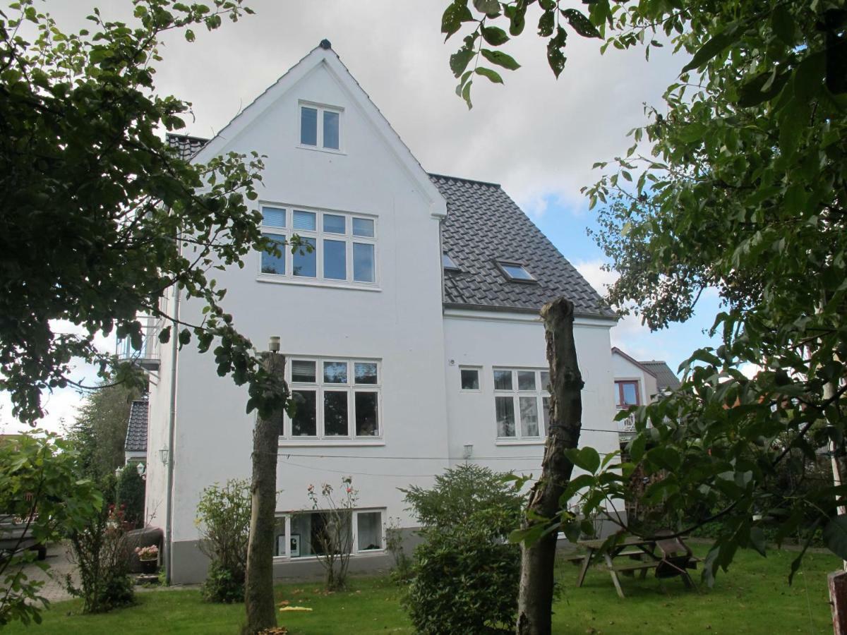 Guest house Sharon 3*