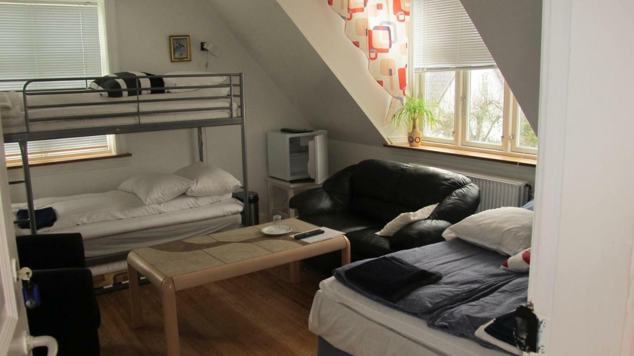 Guest house Sharon 3*